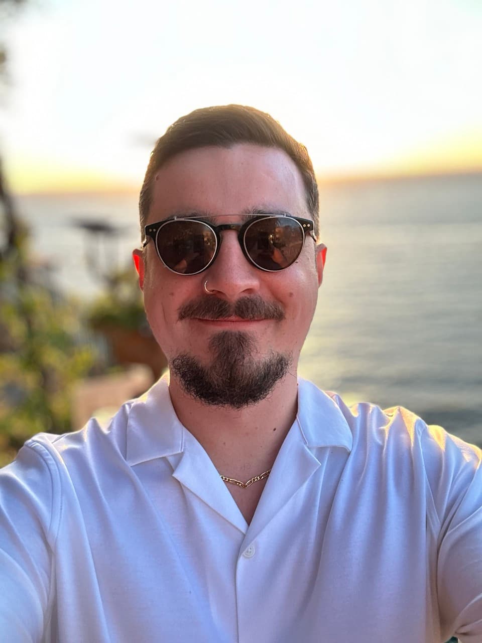 image of matthew falconer